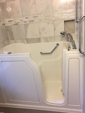 Accessible Bathtub in Selma by Independent Home Products, LLC